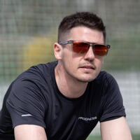 ECLIPSE ORG-R T-GRY štýlové slnečné okuliare s polarizačnými sklami transparentná sivá