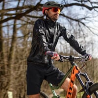 GENIUS BIKE SHORTS pánske cyklistické šortky čierna