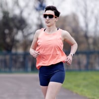 ZORA MINI SHORTS dámske krátke legíny s push-up efektom tm.modrá